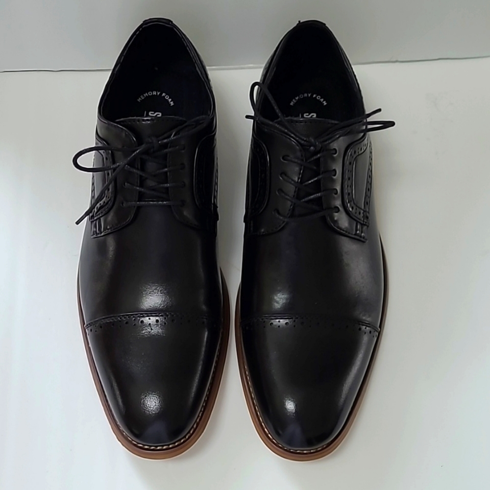 NWOB Stacy Adams cap toe shoes